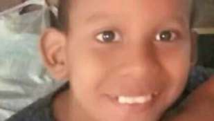 Fam&iacute;lia oferece recompensa por informa&ccedil;&otilde;es sobre menino de 11 anos desaparecido