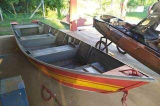 Um dos barcos que está disponível em leilão (Foto: Cida Fixer Leilões)