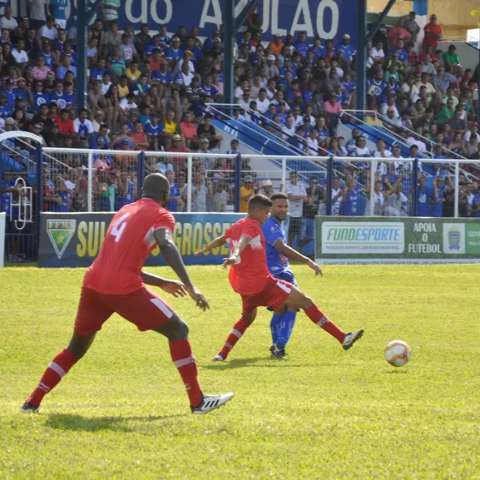 Fundesporte e Federa&ccedil;&atilde;o assinam repasse de R$ 820,9 mil para o Estadual 2021