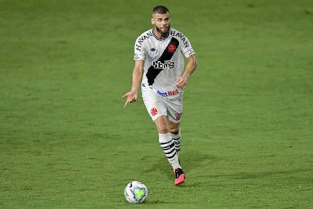 Vasco vence rebaixado Goi&aacute;s, mas tem confirmada 4&ordf; queda para a S&eacute;rie B