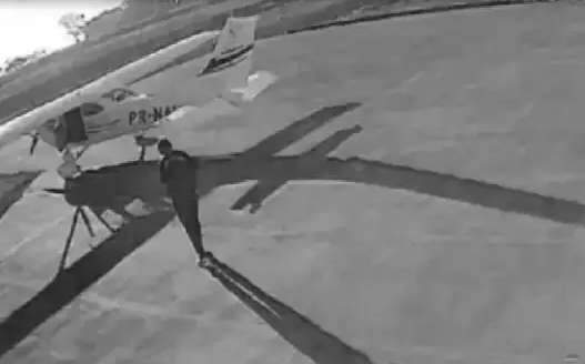 Na frente do juiz, comparsas entram em contradi&ccedil;&atilde;o sobre roubo de aeronave 