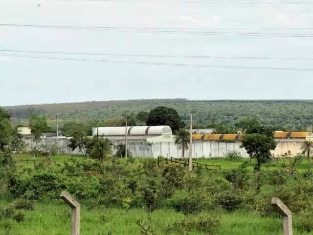 Adolescente de 14 anos &eacute; estuprado por colega de alojamento em Unei