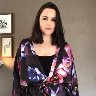 Caroline criou marca artesanal de kimono e vende para o país todo