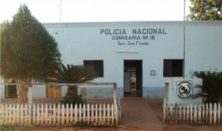 Sede da Polícia Nacional em povoado perto da fronteira com MS (Foto: Arquivo)
