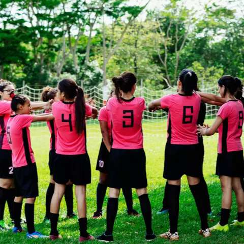 Com inscri&ccedil;&otilde;es abertas, torneio homenageia mulheres em partida feminina amistosa