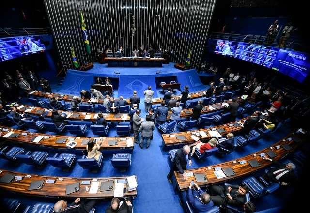 Aval &agrave; PEC do aux&iacute;lio emergencial pode congelar sal&aacute;rio de servidor em MS