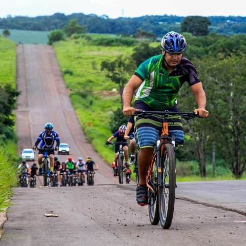 Ciclista amputado, Gilvan j&aacute; pedalou mais de 1.700 km s&oacute; em 2021