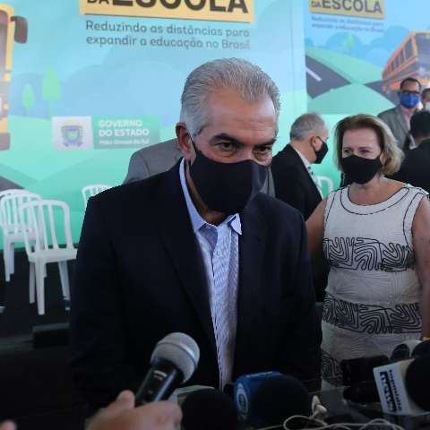 Projeto de aux&iacute;lio estadual come&ccedil;a a andar na pr&oacute;xima semana, diz Reinaldo