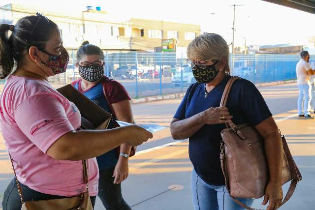 Secretaria da mulher promove apita&ccedil;o para coibir ass&eacute;dios no transporte coletivo