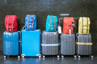 Se vai viajar de avião pelo Brasil, melhor se organizar para pagar mais barato pela sua bagagem (Foto: Reprodução)