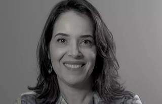 Prof.ª Ana Kelly Martinez, fonoaudióloga e especialista em Audiologia Clínica e Voz (Foto: Divulgação)