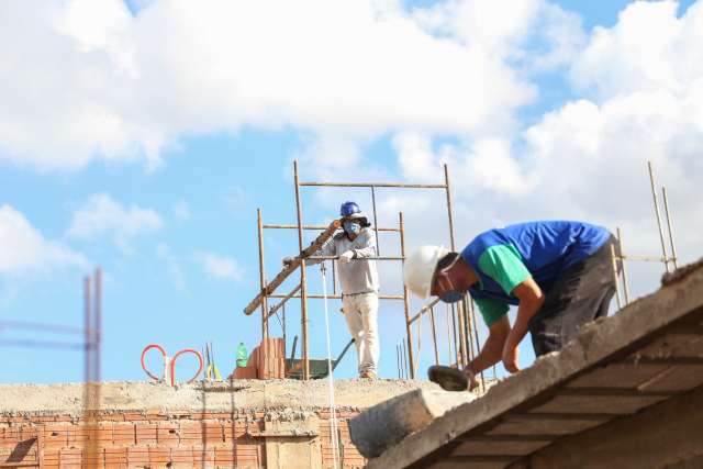 Com 34 mil trabalhadores, constru&ccedil;&atilde;o civil aguarda desdobramentos de decreto