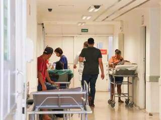 Boletim médico de pacientes internados no hospital será enviado diariamente para familiares (Foto: Henrique Kawaminami/Arquivo)