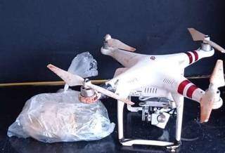 Modelo de um dos drones encontrados pelos policiais penais. (Foto: Direto das Ruas)