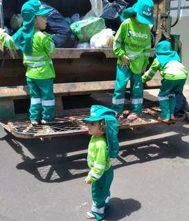 Dos profissionais, eles até receberam uniformes infantis (Foto: Arquivo Pessoal)