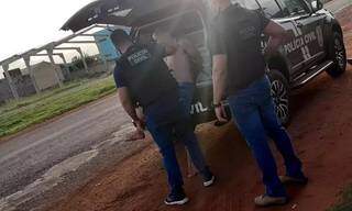Homem foi preso em flagrante por três crimes (Foto: Divulgação/PCMS)
