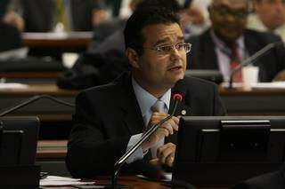 Deputado Fábio Trad (PSD) durante fala na Câmara. (Foto: Reprodução/Facebook)