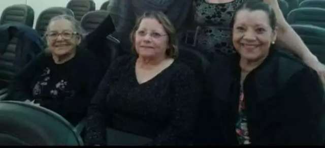 Covid &quot;dizimou&quot; fam&iacute;lia de Lia, que enterrou tr&ecirc;s tias em 10 dias 