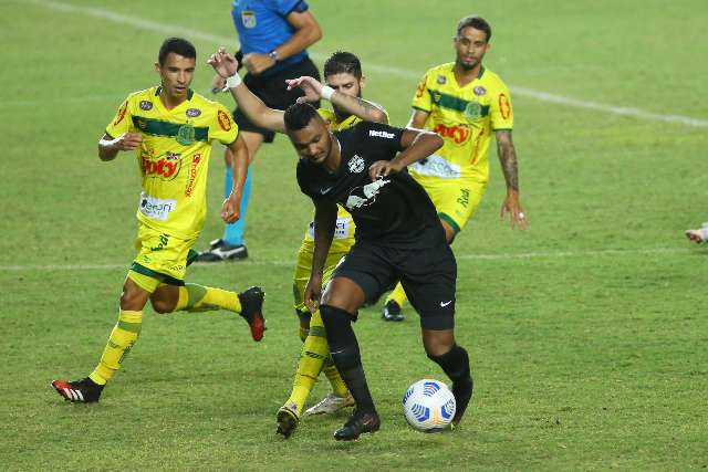 Red Bull Bragantino, Am&eacute;rica-MG e Coritiba avan&ccedil;am &agrave; 2&ordf; fase da Copa do Brasil