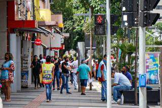 Ruas do Centro de Campo Grande na manhã desta sexta-feira (Foto: Henrique Kawaminami)