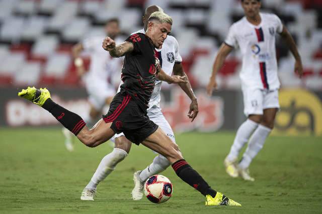 Flamengo deslancha no segundo tempo e vence o Resende no Maracan&atilde;