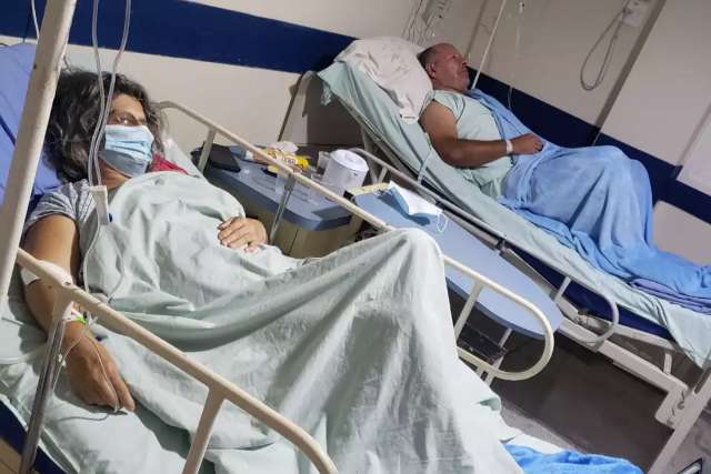 Juntos h&aacute; 37 anos, Ad&atilde;o e Luzia ficam lado a lado para tratar covid
