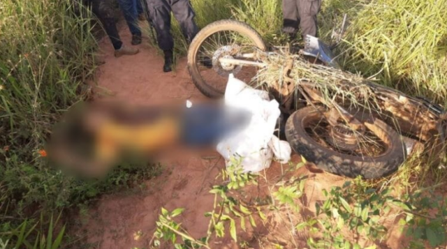 Acusado de assassinato, homem &eacute; executado por atiradores em moto 