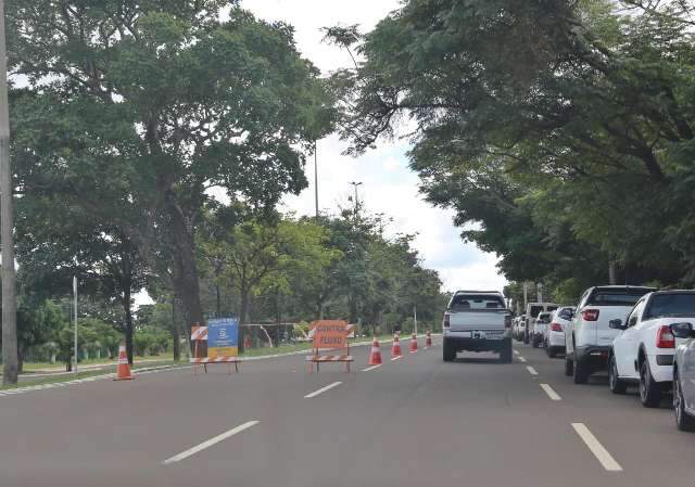 Feriad&atilde;o at&eacute; sexta-feira depende de decis&atilde;o do governo do Estado