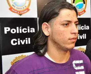 Simei Fonseca de Araújo, 30 anos, quando foi preso por roubo de moto em 2011. (Foto: Arquivo/Campo Grande News)