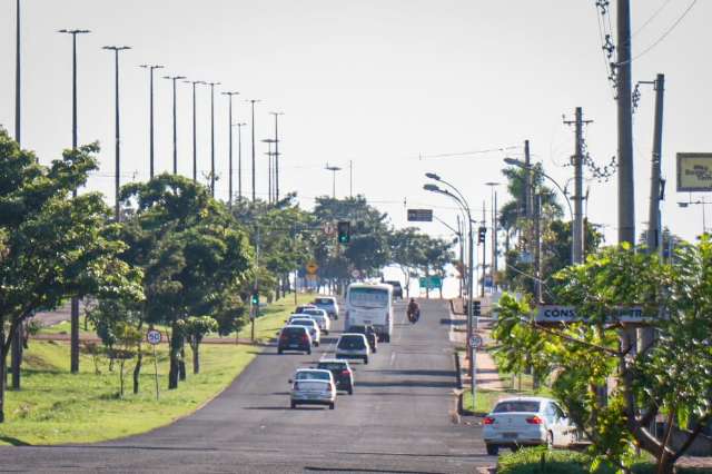 Mais da metade dos leitores diz que vai trabalhar durante semana de &ldquo;fecha tudo&rdquo;