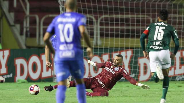 Com um a menos, Palmeiras empata com o S&atilde;o Bento em Volta Redonda