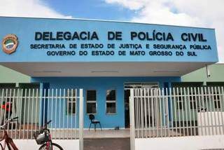 Fachada da Delegacia de Polícia Civil de Costa Rica (Foto: Costa Rica em Foco)