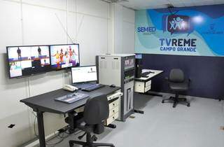 Sala da TV Reme, plataforma criada para aulas remotas em Campo Grande. (Foto: Divulgação)