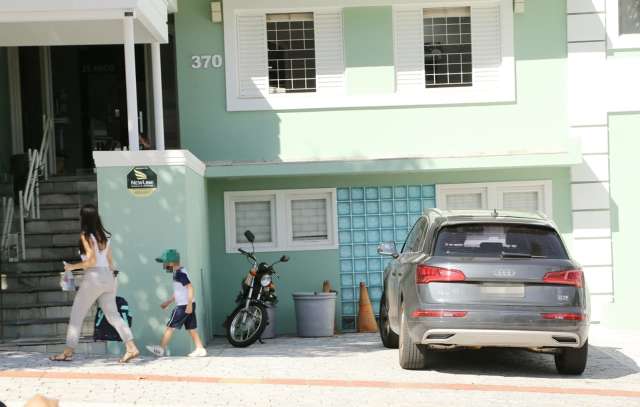 Escolas que desobedecerem decreto podem ser multadas em at&eacute; R$ 15 mil