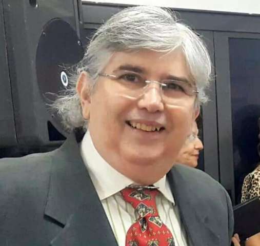 Covid-19 mata radialista Armandinho Anache aos 60 anos