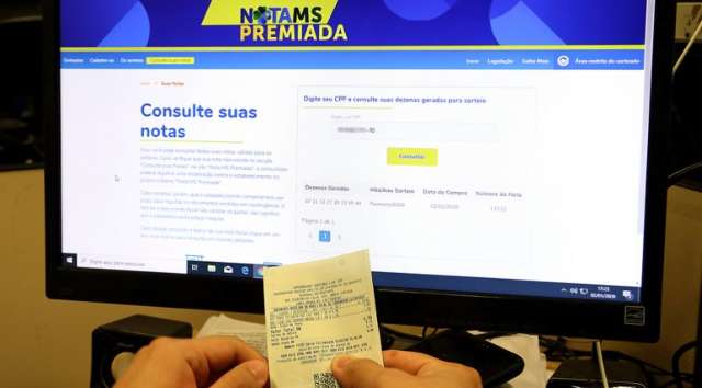 Pr&ecirc;mio de R$ 100 mil da Nota MS Premiada &eacute; dividido entre 2 pessoas 