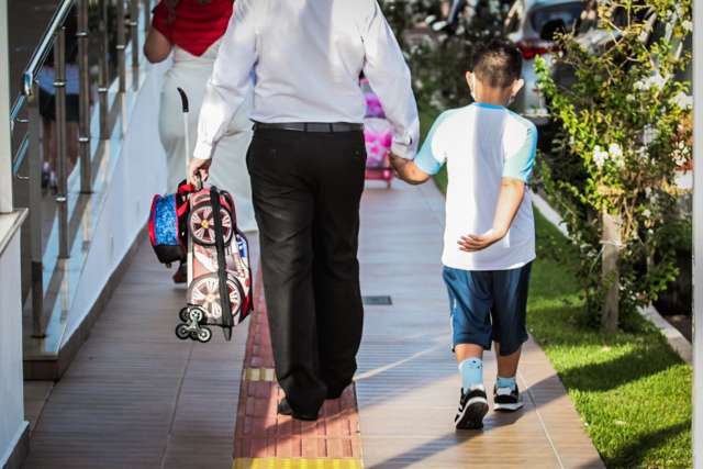 Procon quer discutir desconto em ano escolar com metade das aulas virtuais 