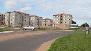 Entrega de chaves a beneficiados com apartamentos acontece na quarta-feira