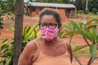 Maria de Fatima da Silva, 65 anos, é diarista e está sem emprego desde o ano passado, quando começou a pandemia. (Foto: Marcos Maluf)