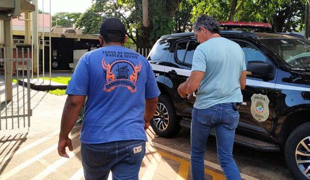 Sobrinho executou tio com 16 tiros, aponta per&iacute;cia 
