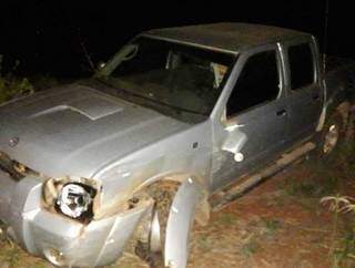 Acidente entre duas caminhonetes deixa um morto e quatro feridos 