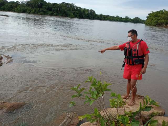 Jovem que sumiu no Rio Taquari continua desaparecido