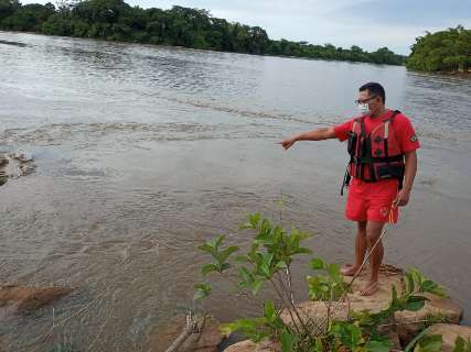 Jovem que sumiu no Rio Taquari continua desaparecido