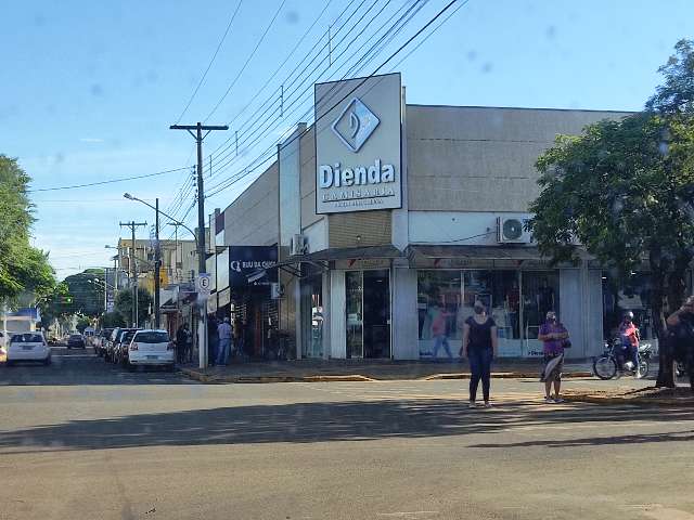 Com toque de recolher às 21h, comércio volta a funcionar hoje em Dourados