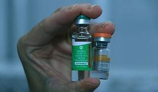 Vacinas contra a covid-19, que são aplicadas desde 18 de janeiro em MS. (Foto: Chico Ribeiro)