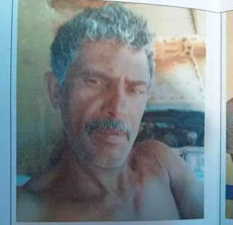 Homem morto e enrolado em tapete &eacute; reconhecido pela esposa