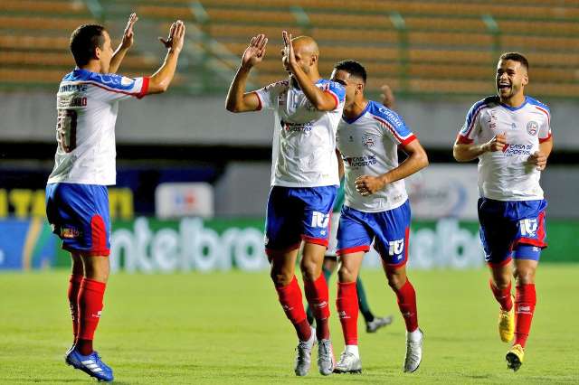 Bahia goleia de novo pela Copa do Brasil e avan&ccedil;a &agrave; terceira fase