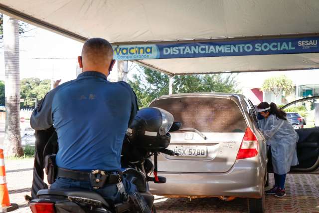 S&aacute;bado ser&aacute; para 2&ordf; dose e imuniza&ccedil;&atilde;o da seguran&ccedil;a p&uacute;blica 