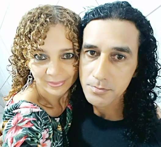 Professora &eacute; morta a pauladas por ex que n&atilde;o aceitava fim do relacionamento 