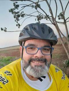 De muita f&eacute;, Balu deixou a fam&iacute;lia aos 43, mas marcou as filhas para sempre